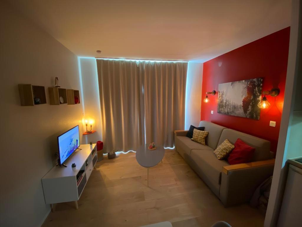 Appartement Au Calme Face Au Lac Marciac Exterior foto