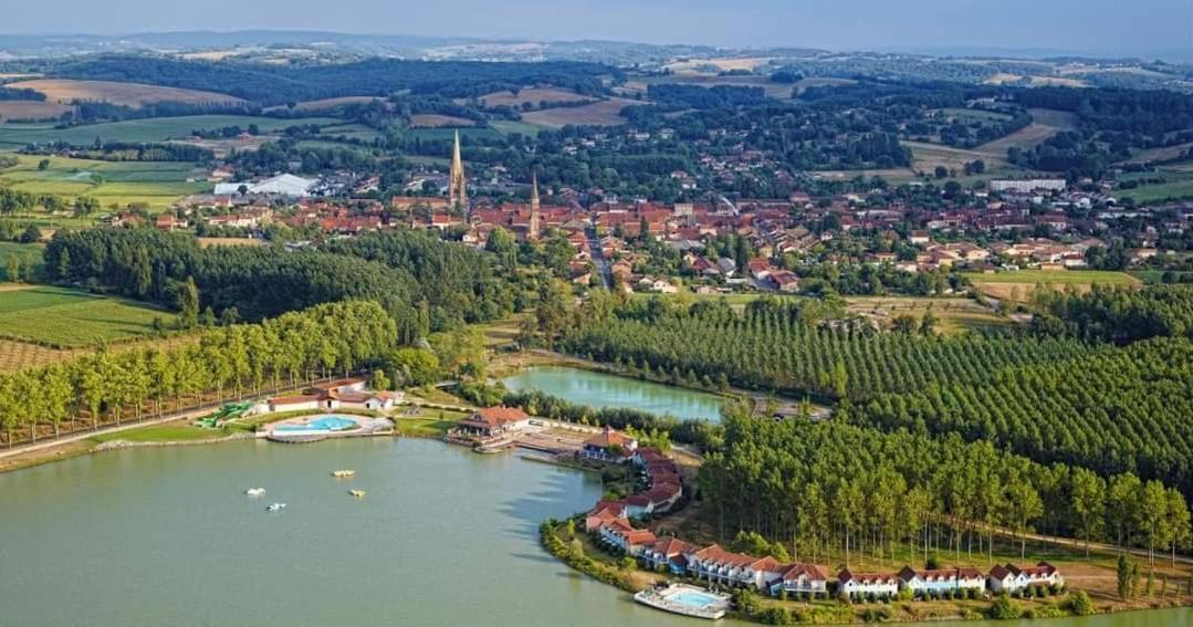 Appartement Au Calme Face Au Lac Marciac Exterior foto